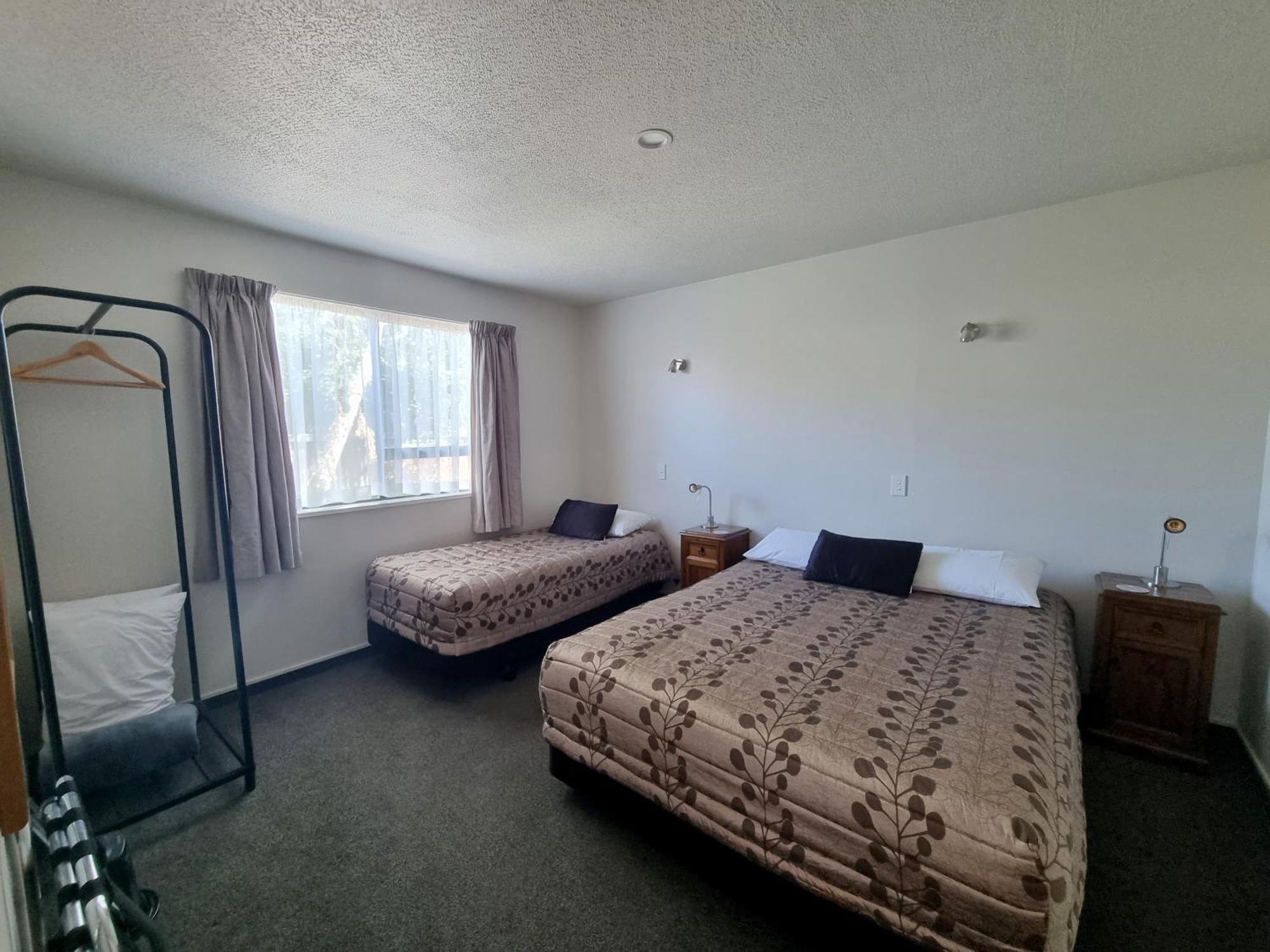 Asure Highpark Motor Inn Greymouth Room photo