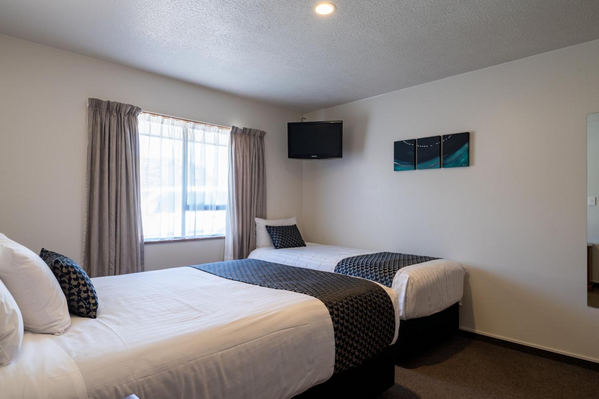 Asure Highpark Motor Inn Greymouth Room photo