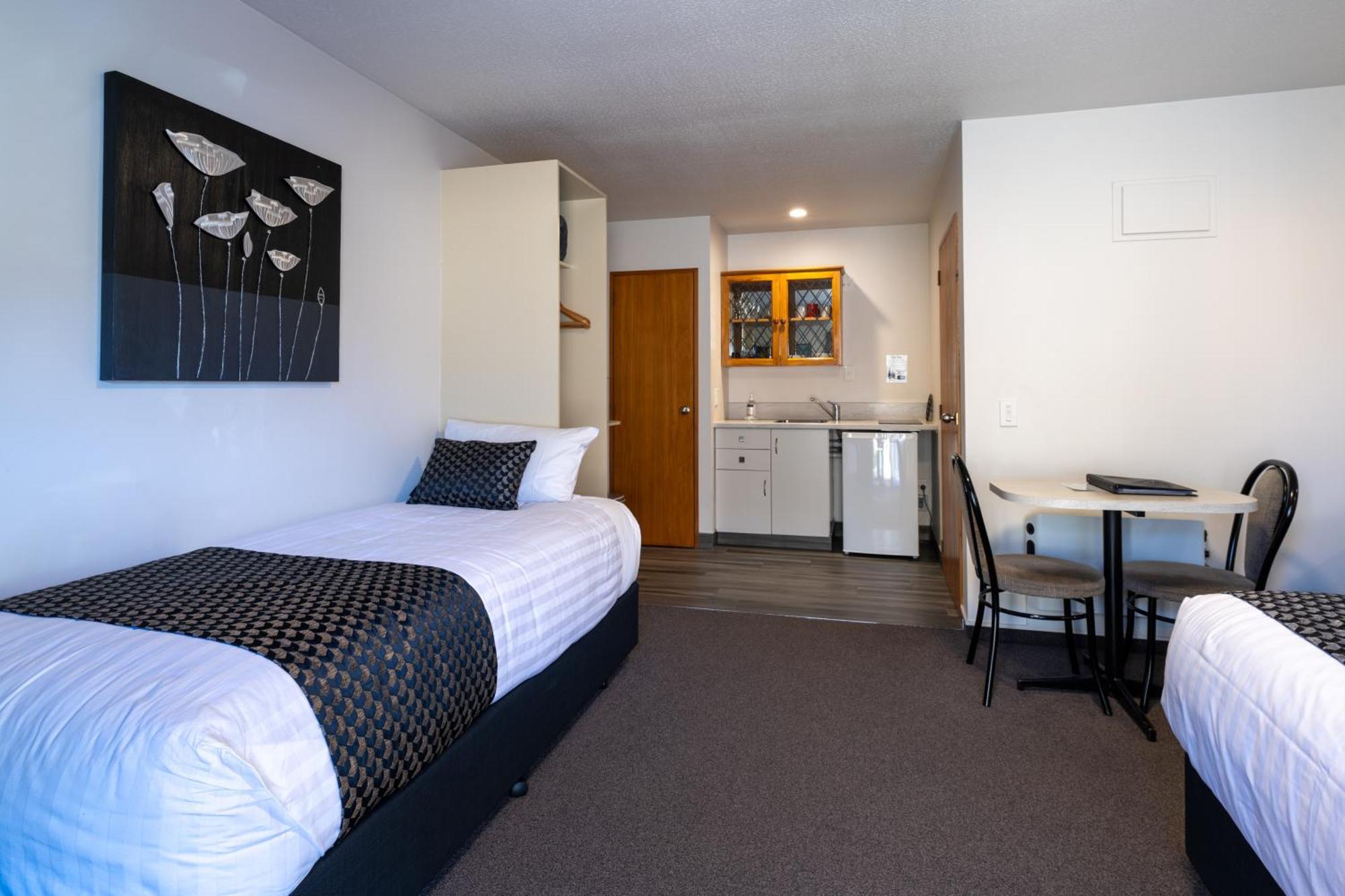 Asure Highpark Motor Inn Greymouth Room photo