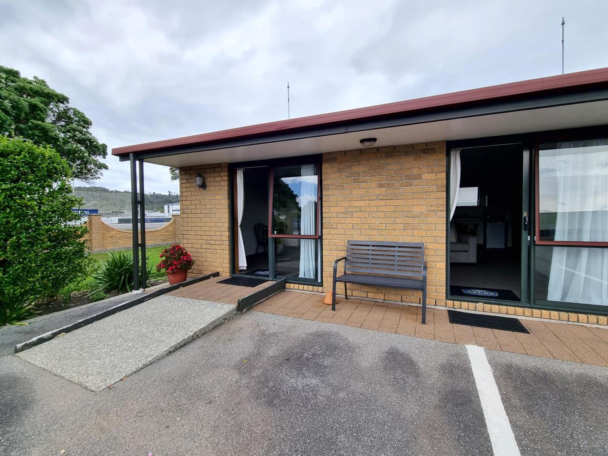 Asure Highpark Motor Inn Greymouth Room photo