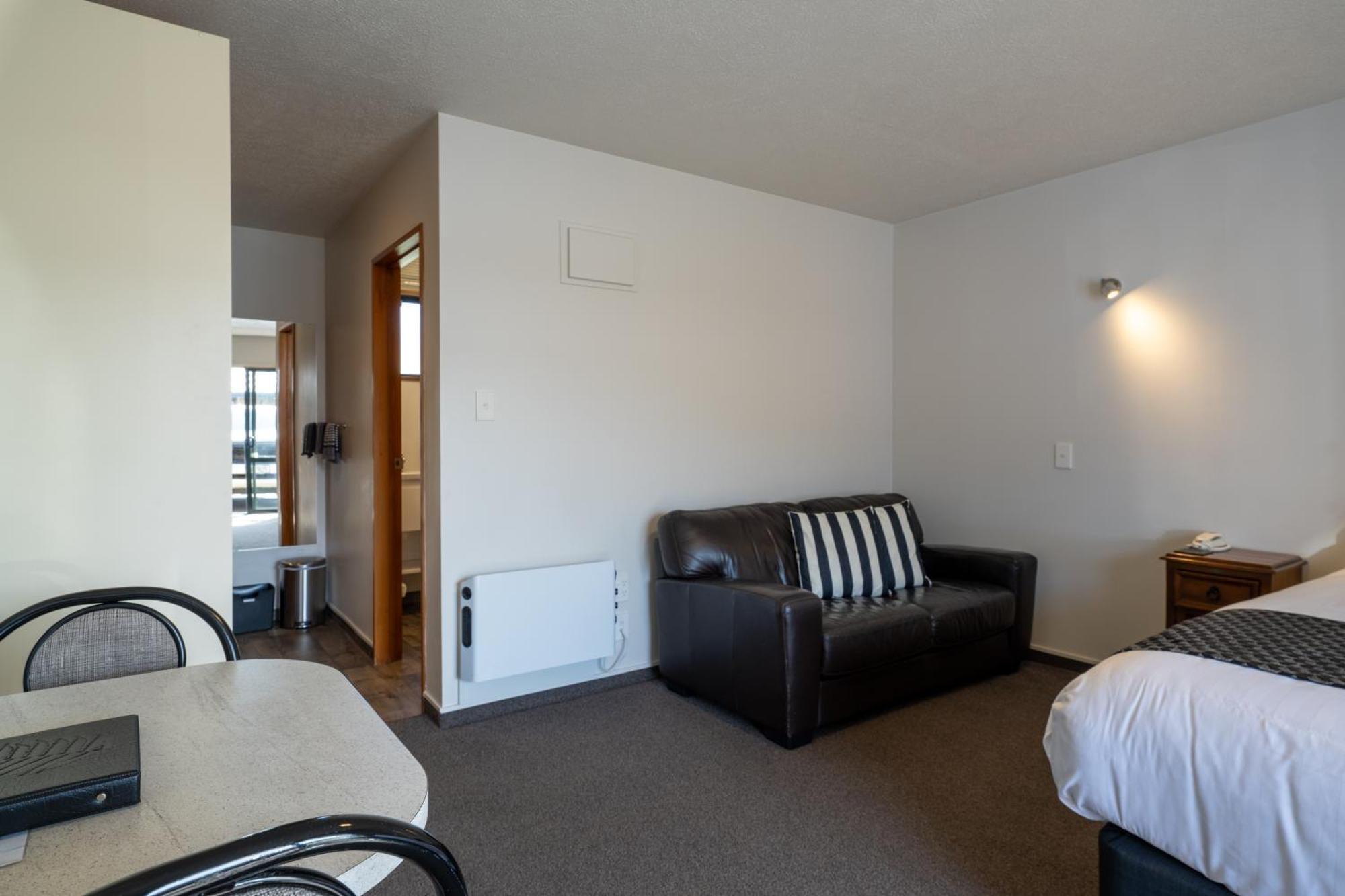 Asure Highpark Motor Inn Greymouth Room photo